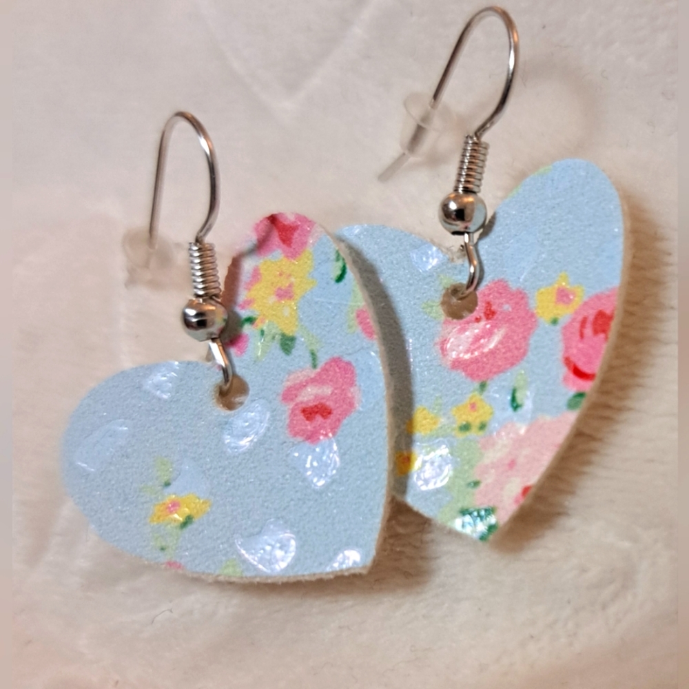 Lightweight faux leather earrings